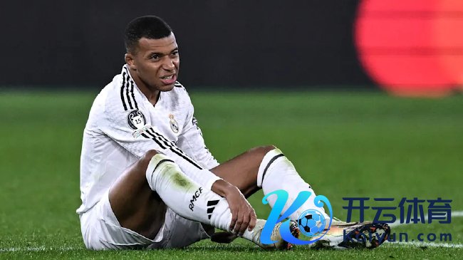 姆巴佩在对阵亚特兰大的比赛中受伤